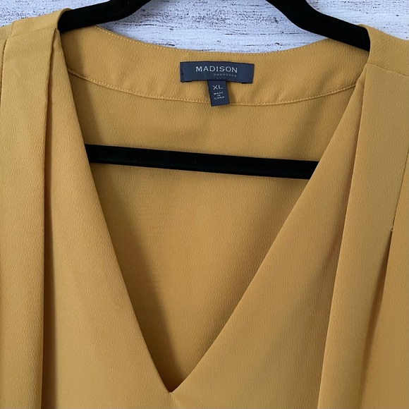 Madison Blouse - Picture 8 of 12